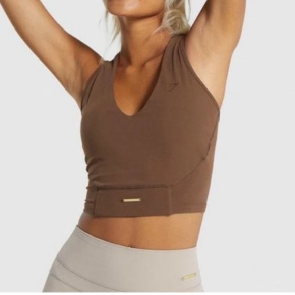 Gym Shark X Whitney Simmons Crop Tank Size Medium NWOT - Picture 3 of 6